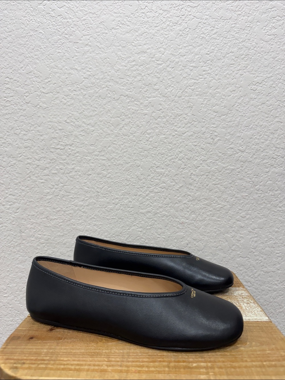 Coach Houston Black Leather Ballet Flats Size 8.5 NEW - Picture 3 of 9